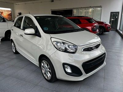 Beige Usado 2011 Kia Picanto Utilitario | 5700 €
