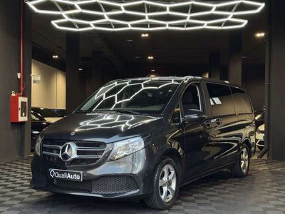 Mercedes V220
