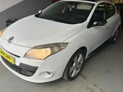 Usado Renault Mégane III Dynamique 110 CV (80 kW) 2010