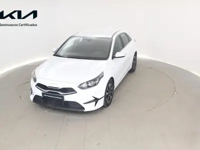 Usado Kia Ceed 100 CV (73 kW) 2025 Blanco Utilitario