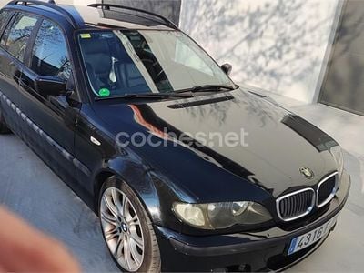 Begagnad BMW 320 150 HK (110 kW) 2003 Svart Kombi