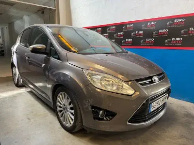Usado Ford C-MAX Titanium 140 CV (102 kW) 2012 Beige Monovolumen