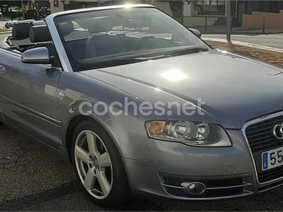 Usado Audi A4 Cabriolet 200 CV (147 kW) 2006 Gris / plata Descapotable