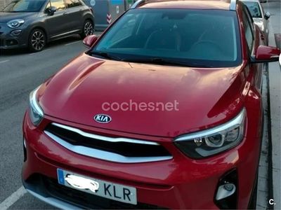 Granate Usado 2018 Kia Stonic SUV | 13.100 € (Precio justo)