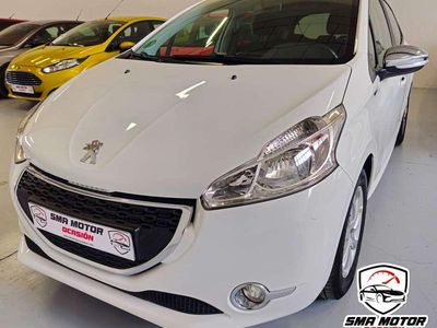 Blanco Usado 2014 Peugeot 208 Style Utilitario | 6490 € (Precio justo)