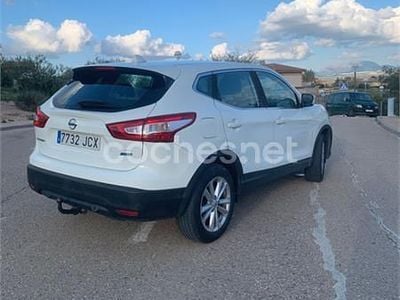 Usado Nissan Qashqai Acenta 110 CV (80 kW) 2015 Blanco SUV