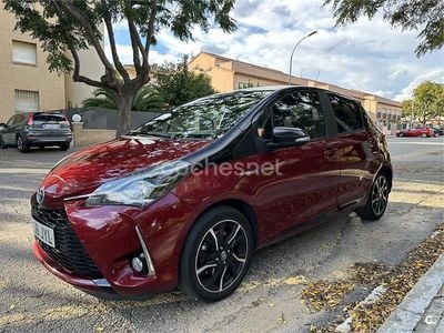 Toyota Yaris Hybrid