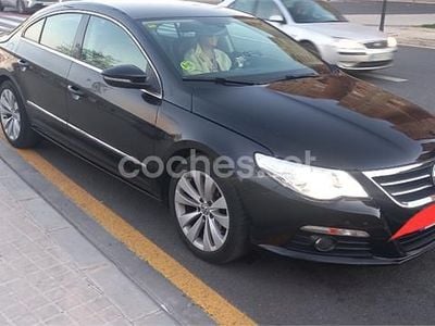 Usado VW Passat Advance 140 CV (102 kW) 2010 Negro Berlina