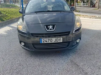 Usado Peugeot 5008