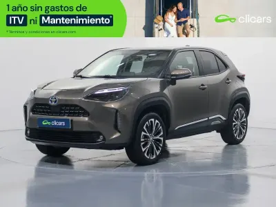 Usado Toyota Yaris Cross Plus 116 CV (85 kW) 2022 Beige SUV