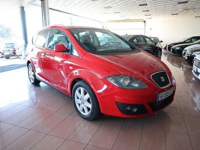 Rojo Usado 2011 Seat Altea Reference Monovolumen | 4100 € (Buen precio)