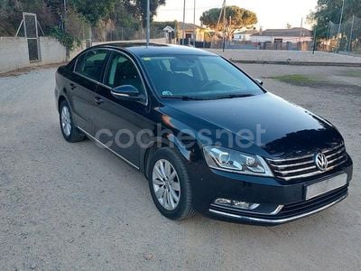 Negro Usado 2011 VW Passat Edition Berlina | 6495 € (Buen precio)