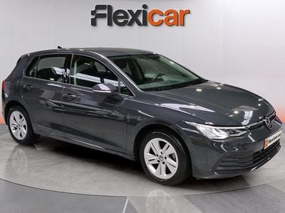 Usado VW Golf VIII 116 CV (85 kW) 2021 Gris Utilitario