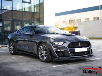 Usado Ford Mustang GT 418 CV (307 kW) 2016 Gris / plata Coupe