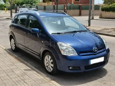 Usado Toyota Corolla Verso Sol 136 CV (100 kW) 2006 Azul Monovolumen