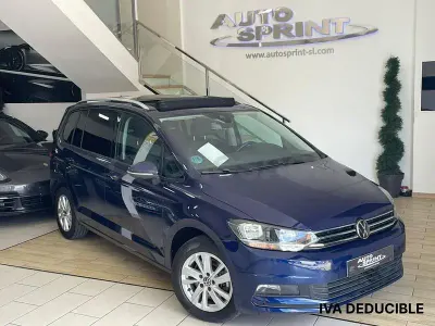 Usado VW Touran Advance 150 CV (110 kW) 2023 Azul Monovolumen