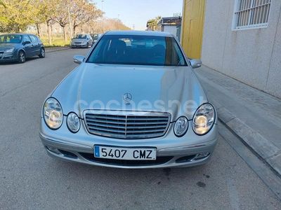 Mercedes E320