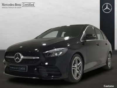 Usado Mercedes B180 116 CV (85 kW) 2020 Negro Utilitario