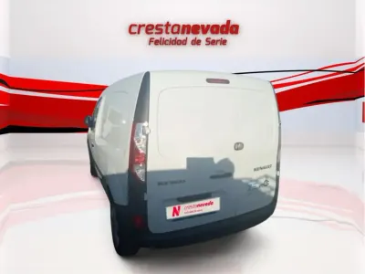 Usado Renault Kangoo 44 kW (60 CV) 2021 Blanco Monovolumen