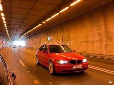 Usado BMW 320 150 HP (110 kW) 2005 Vermelho Sedan