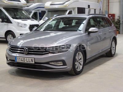 Usado VW Passat Business 122 CV (89 kW) 2020 Gris / plata Familiar