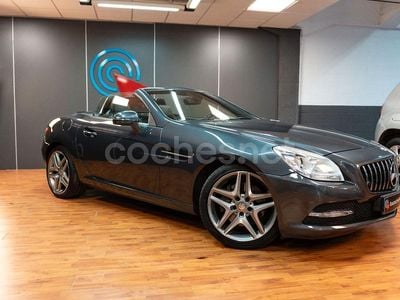 Gris / plata Usado 2013 Mercedes SLK250 Descapotable | 16.995 €