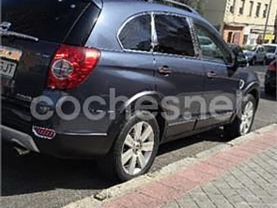 Usado Chevrolet Captiva 150 CV (110 kW) 2008 Azul SUV