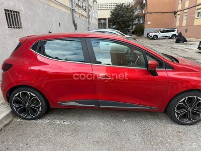 Usado Renault Clio IV LIMITED 90 CV (66 kW) 2019 Rojo Berlina