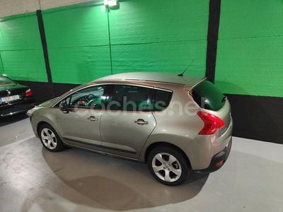 Beige Usado 2013 Peugeot 3008 Access Berlina | 5990 € (Super precio)