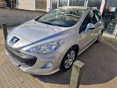 Usado Peugeot 308 Sport 90 CV (66 kW) 2010 Gris / plata Berlina