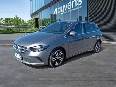 Occasion Mercedes CLA180 116 PK (85 kW) 2022 Grijs Sedan