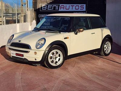 Usado Mini ONE 90 CV (66 kW) 2004 Beige Utilitario