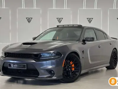 Usado Dodge Charger 717 CV (527 kW) 2017 Gris / plata Berlina