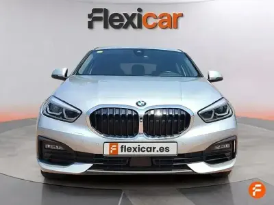 Begagnad BMW 118 140 HK (102 kW) 2020 Grå Halvkombi
