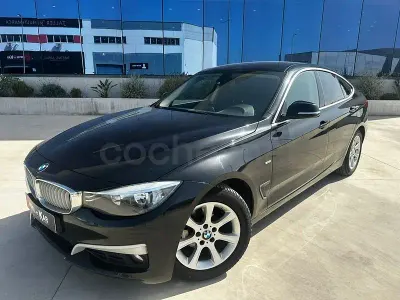 Usado BMW 318 150 CV (110 kW) 2015 Negro Berlina