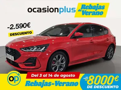 Usado Ford Focus ST-Line X 155 CV (114 kW) 2025 Rojo Utilitario