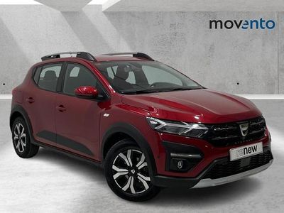 Rojo Usado 2021 Dacia Sandero Essentiel Berlina | 15.400 € (Caro)