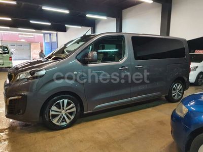 Peugeot Traveller