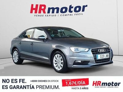 Usado Audi A3 Attraction 110 CV (80 kW) 2016 Gris / plata Berlina