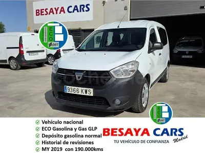 Usado Dacia Dokker Essentiel 102 CV (75 kW) 2019 Blanco Monovolumen