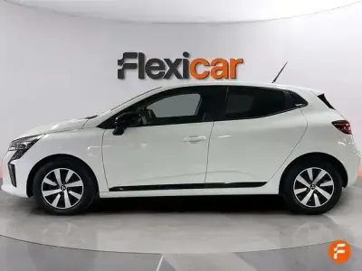 Usado Mitsubishi Colt 90 CV (66 kW) 2025 Blanco Utilitario
