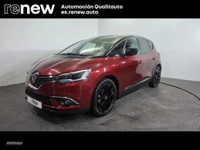 Usado Renault Scénic Black Edition 140 CV (102 kW) 2020 Rojo Monovolumen
