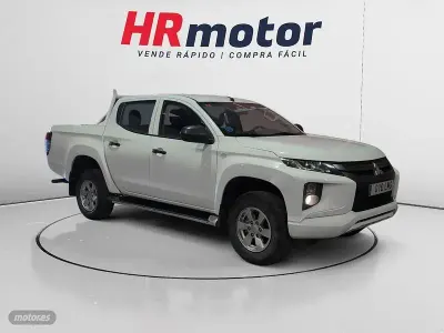 Usado Mitsubishi L 150 CV (110 kW) 2021 Blanco SUV
