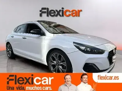 Usado Hyundai i30 140 CV (102 kW) 2018 Blanco