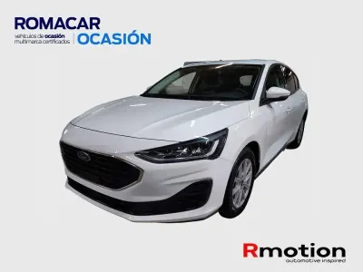 Usado Ford Focus Trend+ 120 CV (88 kW) 2022 Blanco Berlina