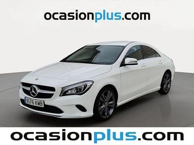 Usado Mercedes CLA180 122 CV (89 kW) 2018 Blanco Berlina