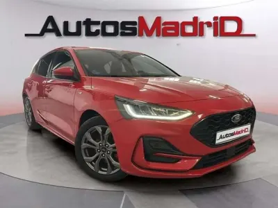 Usado Ford Focus ST-Line 126 CV (92 kW) 2022 Rojo Berlina
