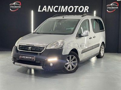 Usado Peugeot Partner Tepee Outdoor 100 CV (73 kW) 2016 Marrón Monovolumen
