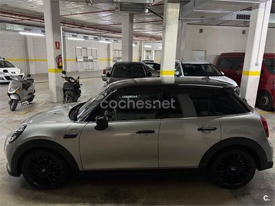 Usado Mini Cooper 136 CV (100 kW) 2023 Gris / plata Utilitario