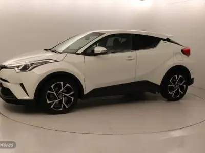 Usado Toyota C-HR Advance 122 CV (89 kW) 2019 Blanco SUV